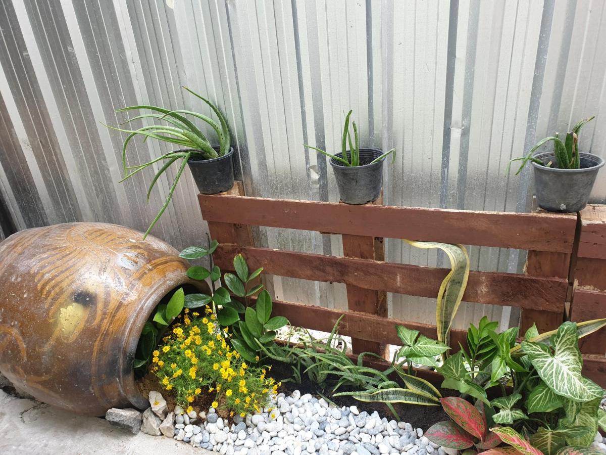 Tp Home Bangkok Exterior photo